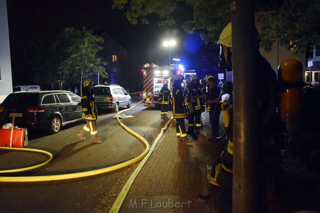 Feuer 2 Y Kellerbrand Koeln Ostheim Ruppinerstr P148.JPG - Miklos Laubert